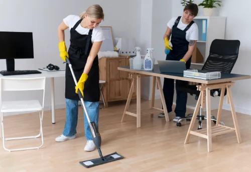 Nettoyage de bureau professionnel à Saint-Broingt-les-Fosses